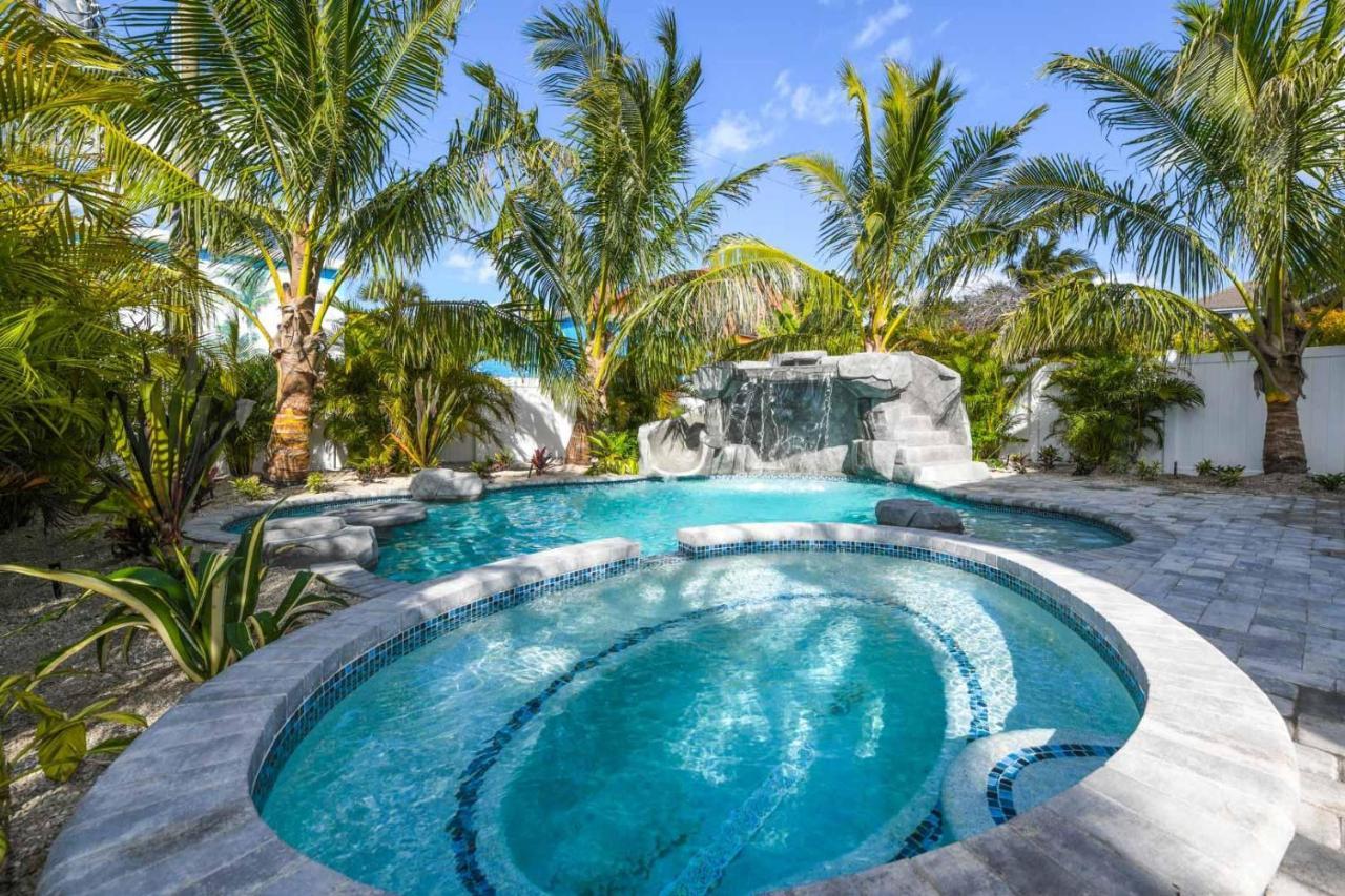 Island House Villa เซียสตาคีย์ ภายนอก รูปภาพ
